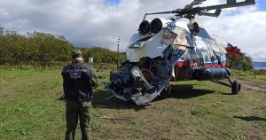 Ми-8 совершил жёсткую посадку у реки Жупанова на Камчатке, экипаж не пострадал
